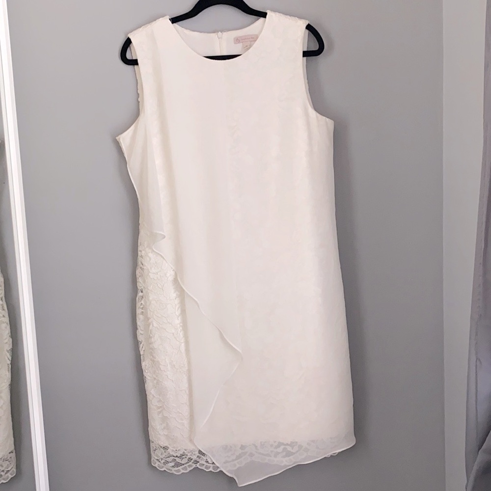 White lace dress